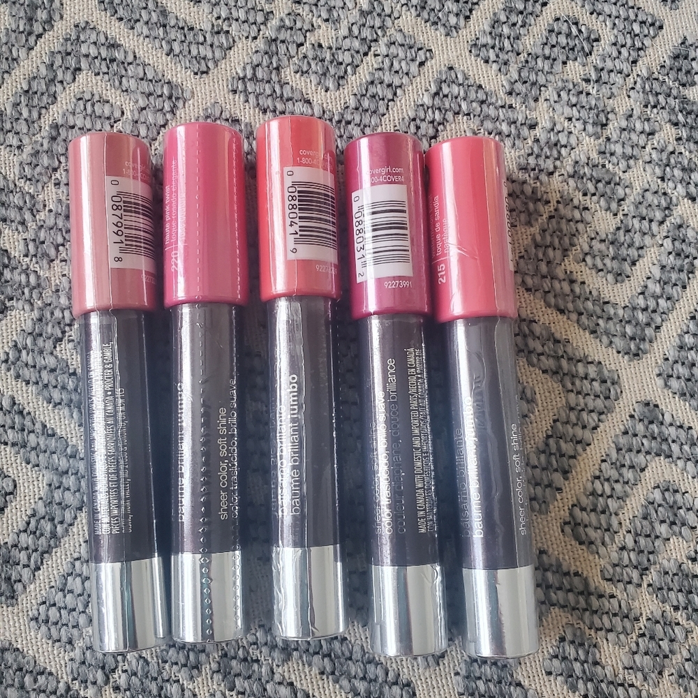 NWT 5 Covergirl lipperfection jumbo gloss balm